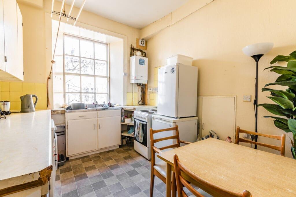 3 bed 1st Floor Flat for rent in Edinburgh. From SouthSide Property Management - Edinburgh 3 bed 1st Floor Flat for rent in Edinburgh. From SouthSide Property Management - Edinburgh