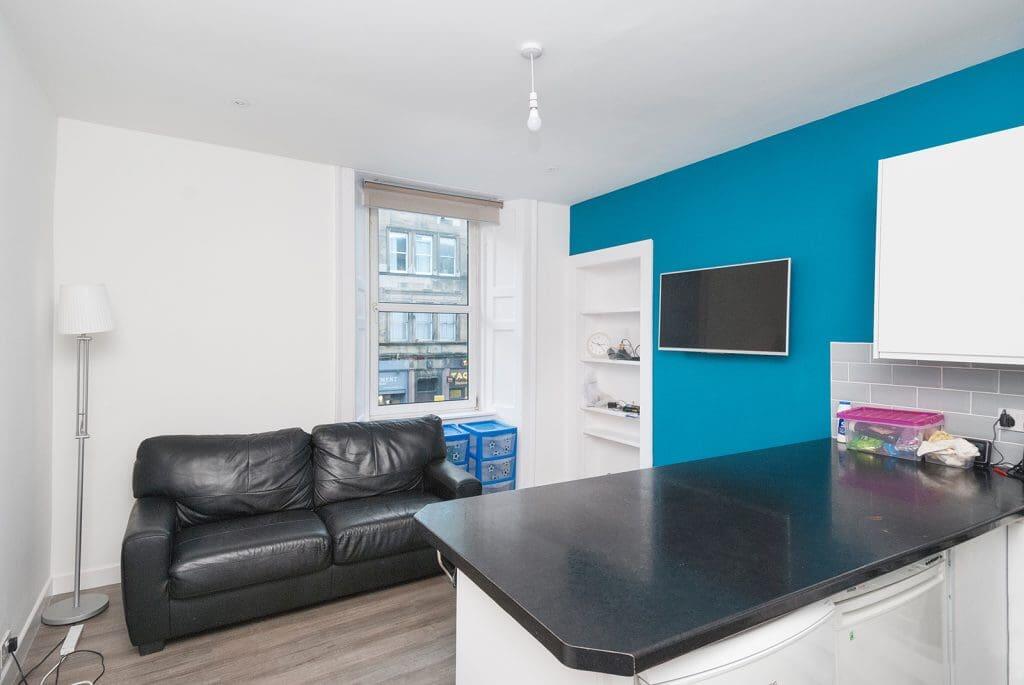 4 bed 1st Floor Flat for rent in Edinburgh. From SouthSide Property Management - Edinburgh 4 bed 1st Floor Flat for rent in Edinburgh. From SouthSide Property Management - Edinburgh