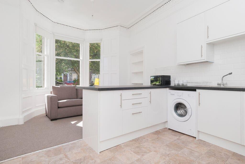 4 bed 1st Floor Flat for rent in Edinburgh. From SouthSide Property Management - Edinburgh