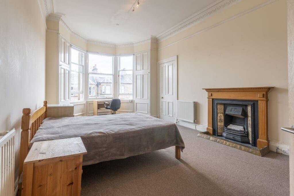 4 bed 1st Floor Flat for rent in Edinburgh. From SouthSide Property Management - Edinburgh