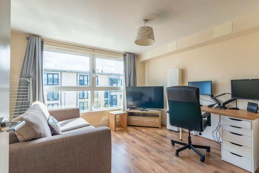 1 bed 1st Floor Flat for rent in Edinburgh. From SouthSide Property Management - Edinburgh