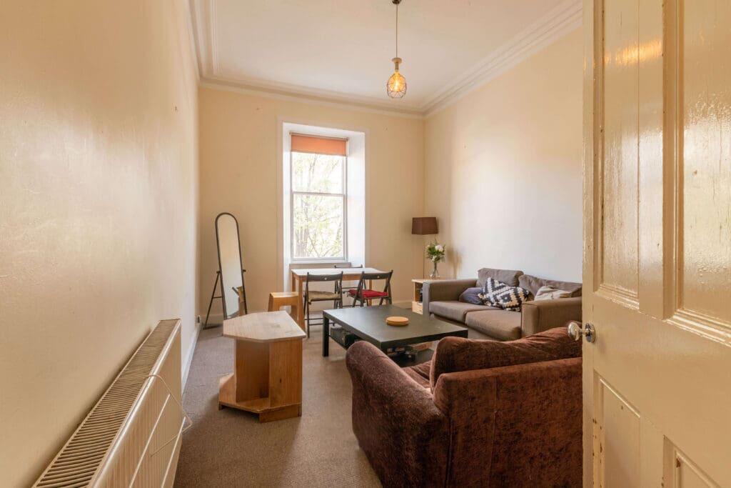 4 bed 1st Floor Flat for rent in Edinburgh. From SouthSide Property Management - Edinburgh 4 bed 1st Floor Flat for rent in Edinburgh. From SouthSide Property Management - Edinburgh