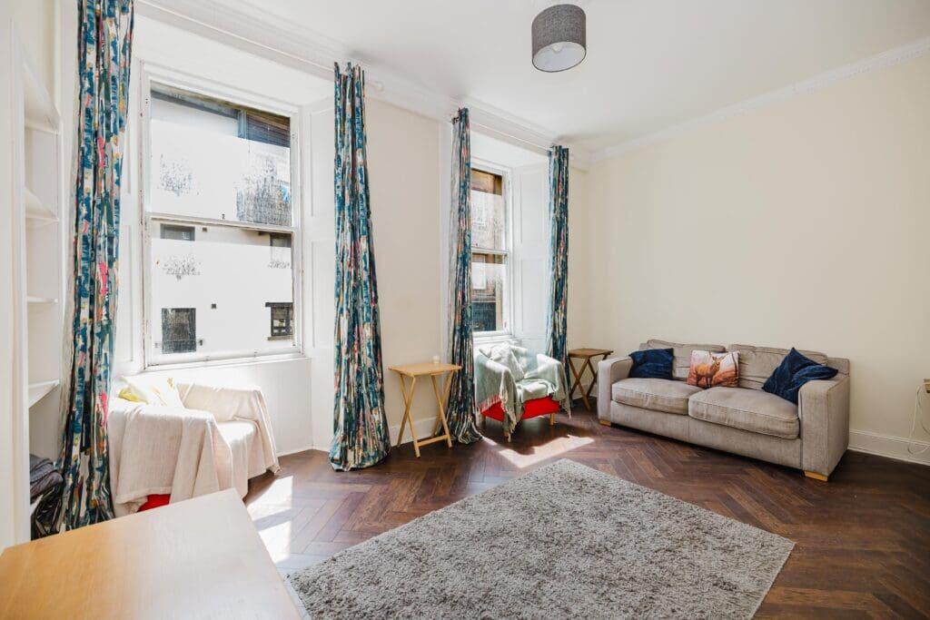 2 bed 1st Floor Flat for rent in Edinburgh. From SouthSide Property Management - Edinburgh