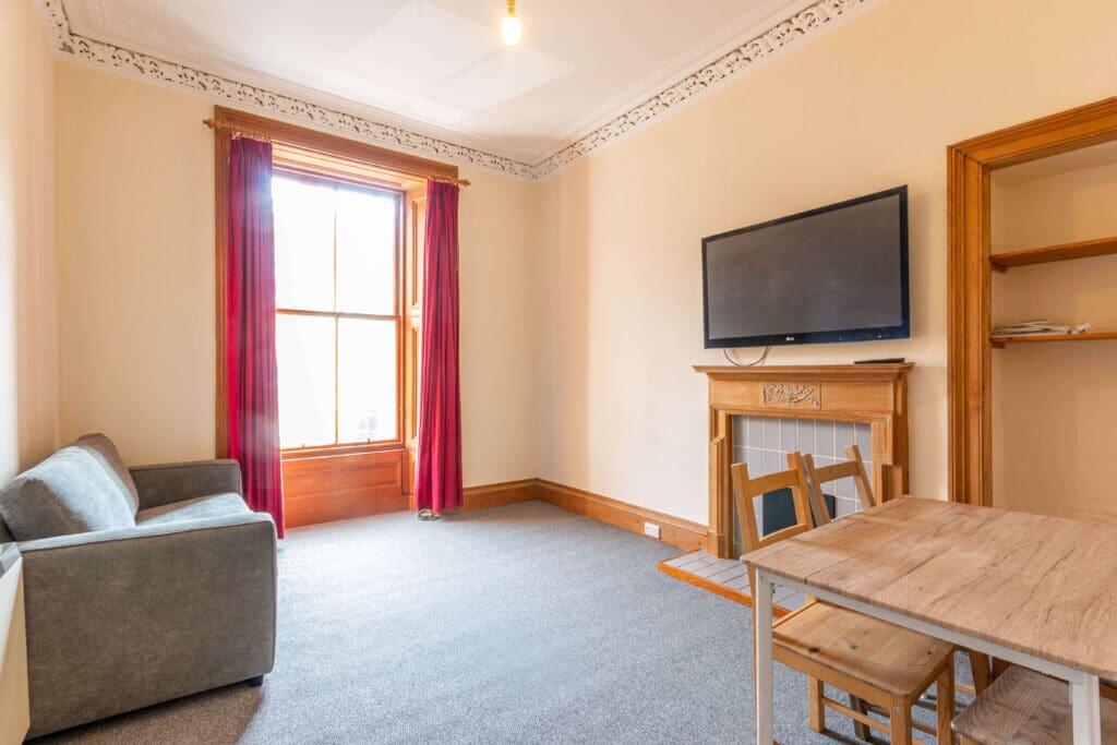 2 bed 1st Floor Flat for rent in Edinburgh. From SouthSide Property Management - Edinburgh