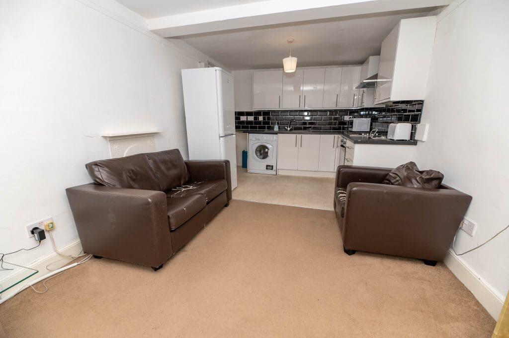 1 bed 1st Floor Flat for rent in Edinburgh. From SouthSide Property Management - Edinburgh 1 bed 1st Floor Flat for rent in Edinburgh. From SouthSide Property Management - Edinburgh