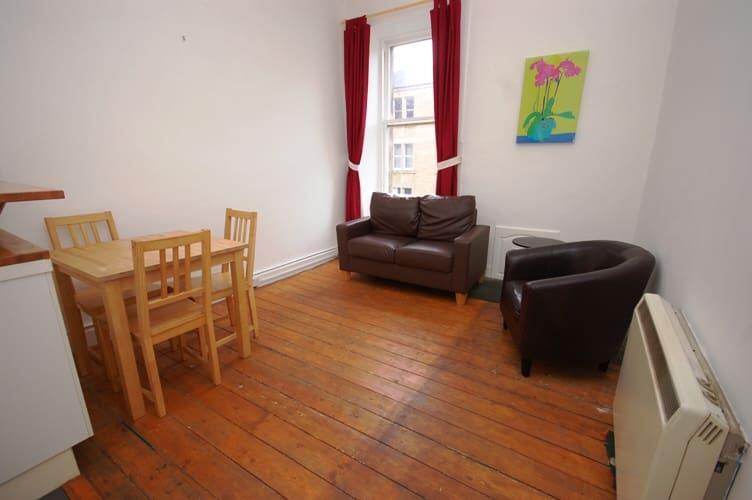 2 bed 1st Floor Flat for rent in Edinburgh. From SouthSide Property Management - Edinburgh