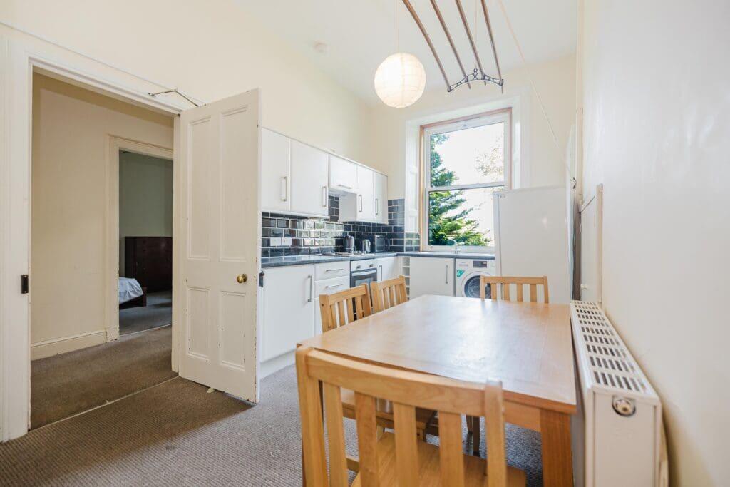 3 bed 1st Floor Flat for rent in Edinburgh. From SouthSide Property Management - Edinburgh 3 bed 1st Floor Flat for rent in Edinburgh. From SouthSide Property Management - Edinburgh
