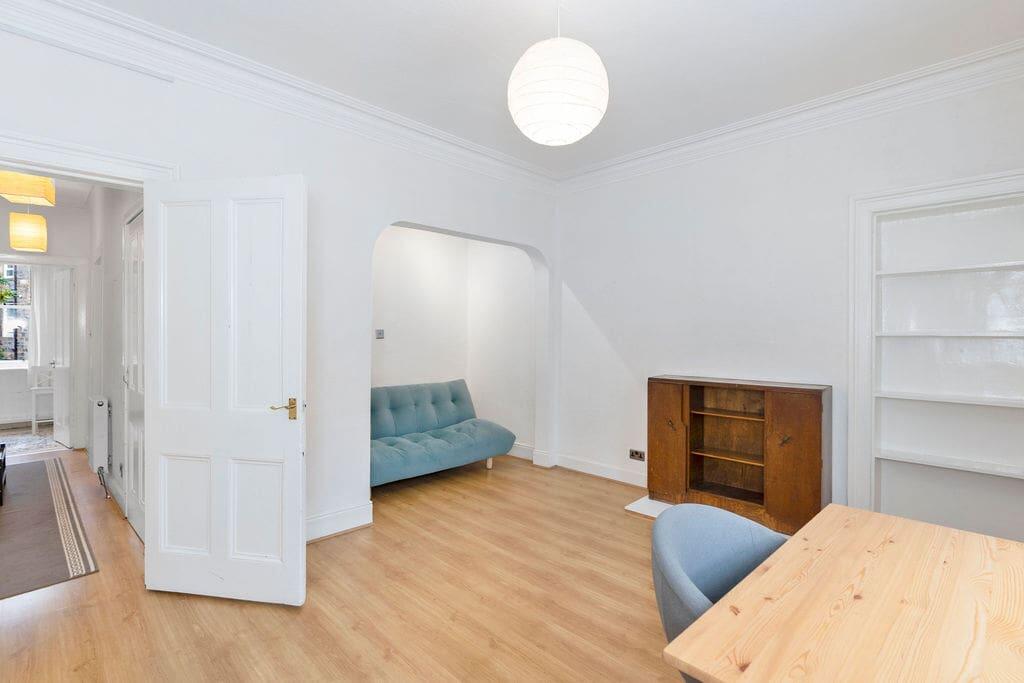2 bed 1st Floor Flat for rent in Edinburgh. From SouthSide Property Management - Edinburgh 2 bed 1st Floor Flat for rent in Edinburgh. From SouthSide Property Management - Edinburgh