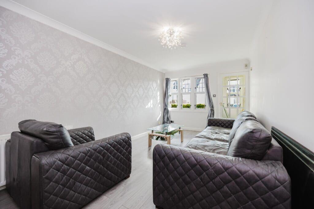 2 bed Mid Terraced House for rent in Danderhall. From SouthSide Property Management - Edinburgh 2 bed Mid Terraced House for rent in Danderhall. From SouthSide Property Management - Edinburgh