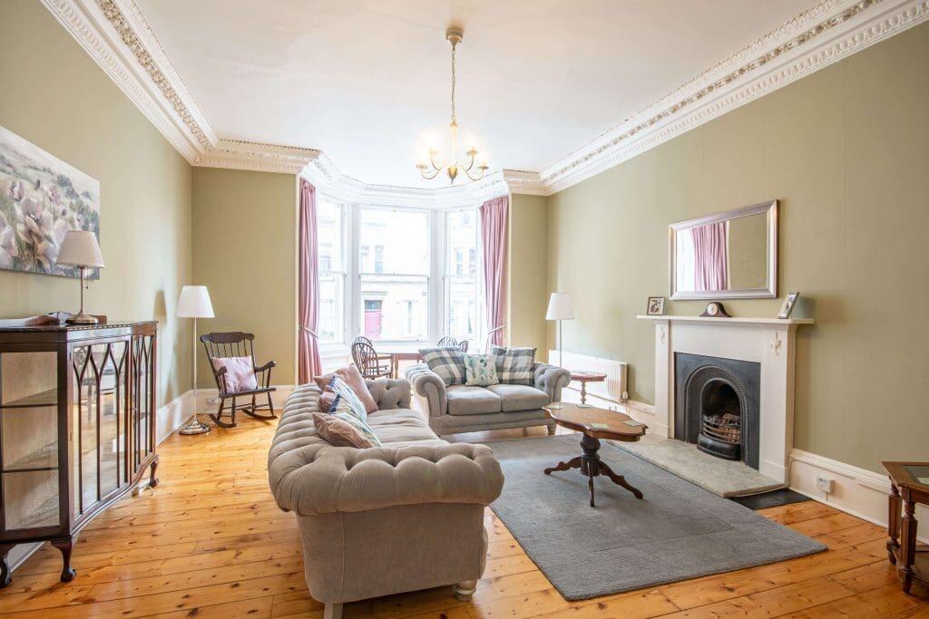 1 bed 1st Floor Flat for rent in Edinburgh. From SouthSide Property Management - Edinburgh