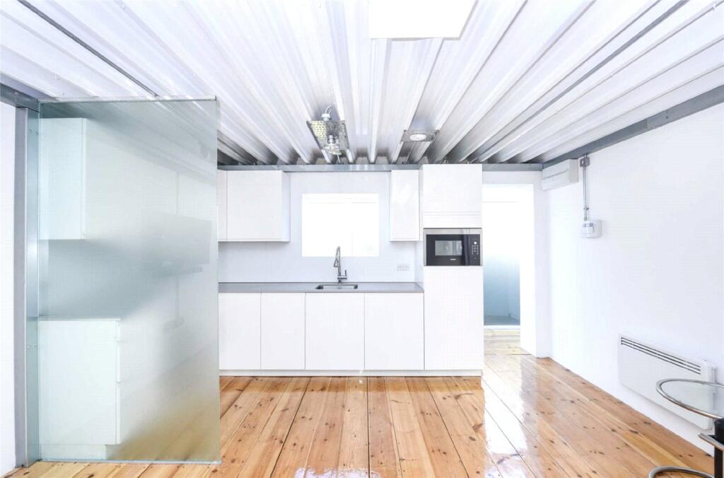 1 bed Apartment for rent in London. From Statons