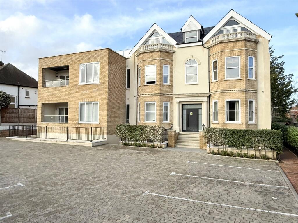 2 bed Apartment for rent in Crews Hill. From Statons 2 bed Apartment for rent in Crews Hill. From Statons