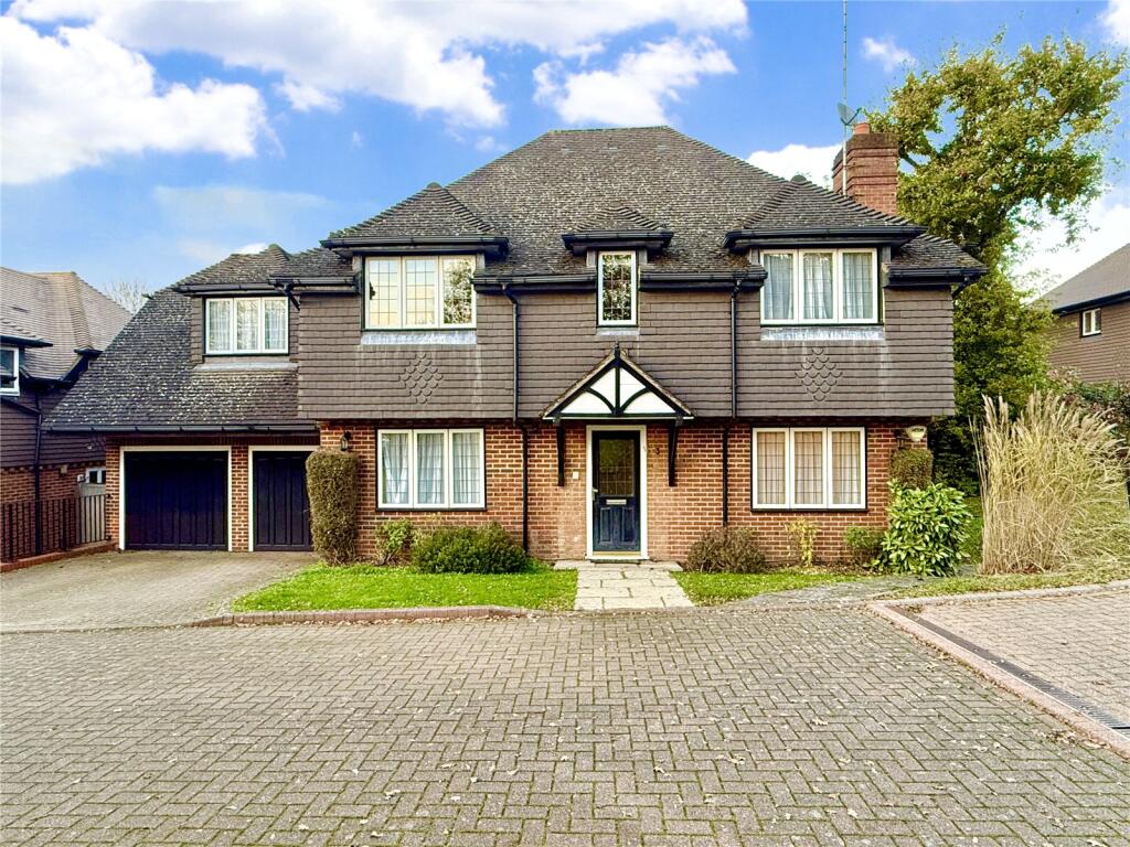4 bed Detached for rent in Potters Bar. From Statons