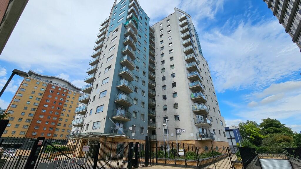 2 bed Apartment for rent in London. From Stein McBride Property Co. Limited - London & Essex