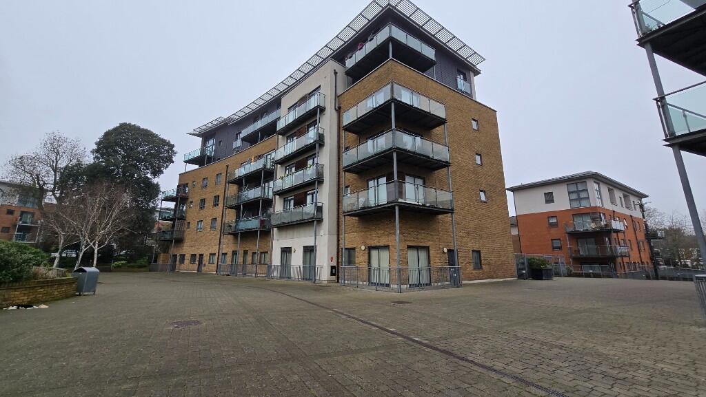 1 bed House (unspecified) for rent in London. From Stein McBride Property Co. Limited - London & Essex