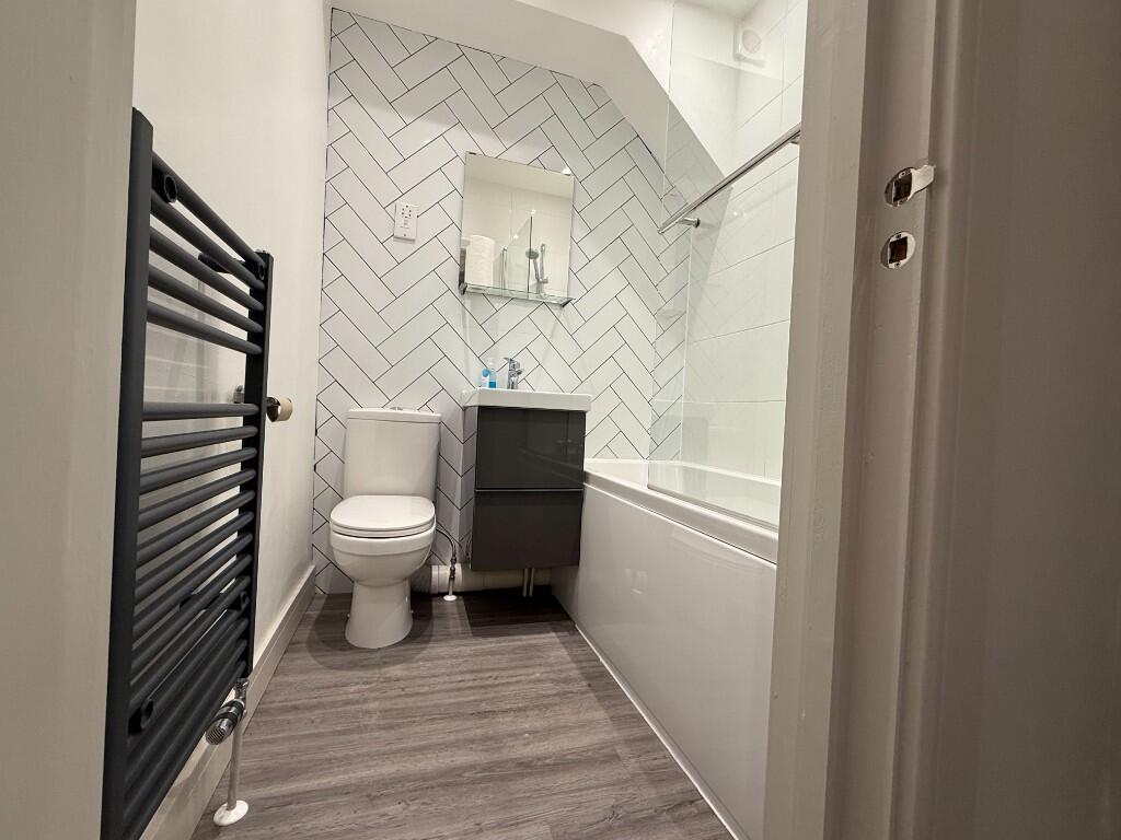 1 bed 1st Floor Flat for rent in London. From Stein McBride Property Co. Limited - London & Essex