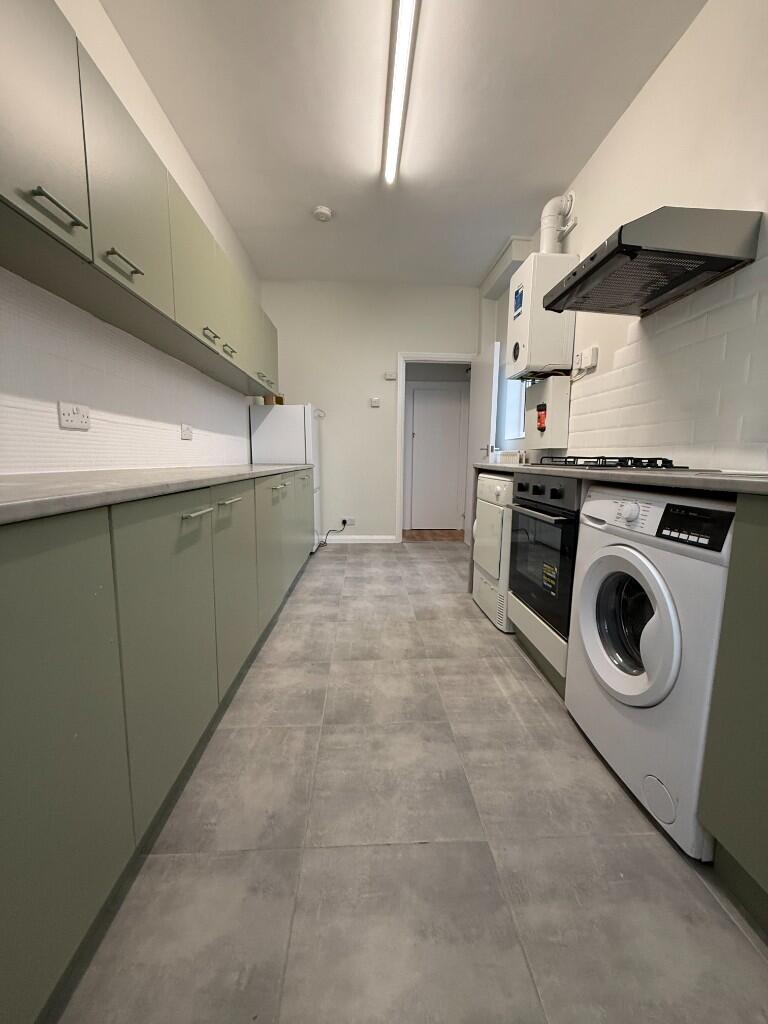 3 bed Semi Detached for rent in Woodford. From Stein McBride Property Co. Limited - London & Essex
