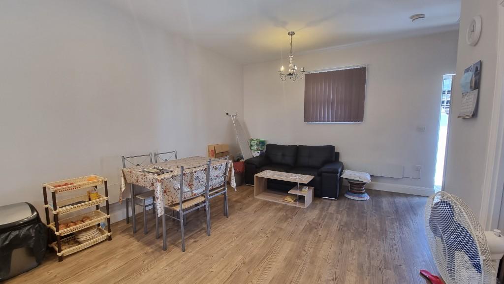 1 bed 1st Floor Flat for rent in London. From Stein McBride Property Co. Limited - London & Essex 1 bed 1st Floor Flat for rent in London. From Stein McBride Property Co. Limited - London & Essex