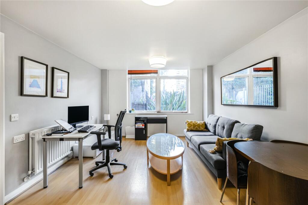 2 bed Apartment for rent in London. From Stirling Ackroyd