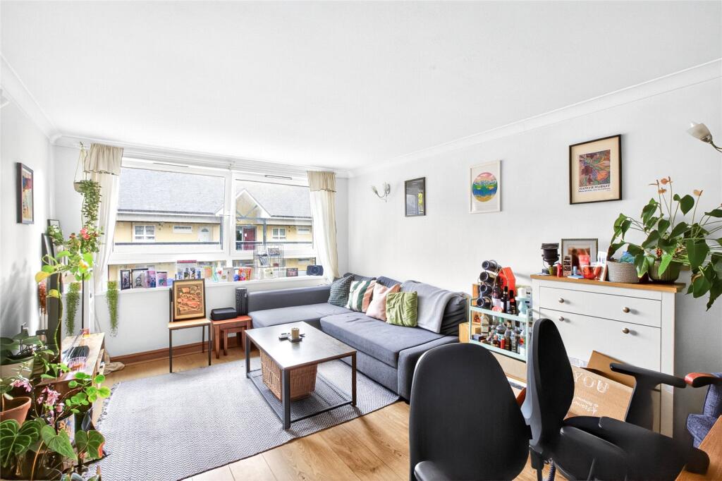1 bed Apartment for rent in London. From Stirling Ackroyd - Canary Wharf