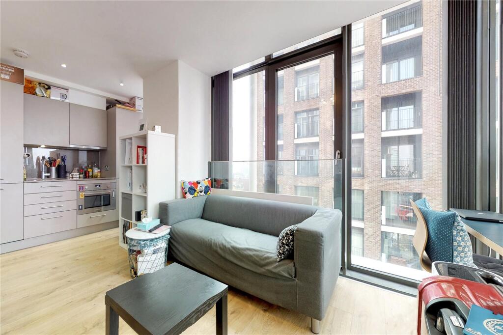 0 bed Studio for rent in Stratford. From Stirling Ackroyd - Canary Wharf