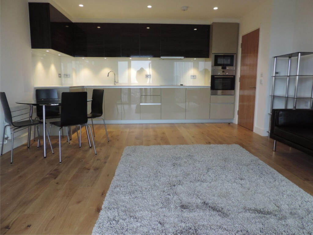 1 bed Apartment for rent in London. From Stirling Ackroyd - Canary Wharf