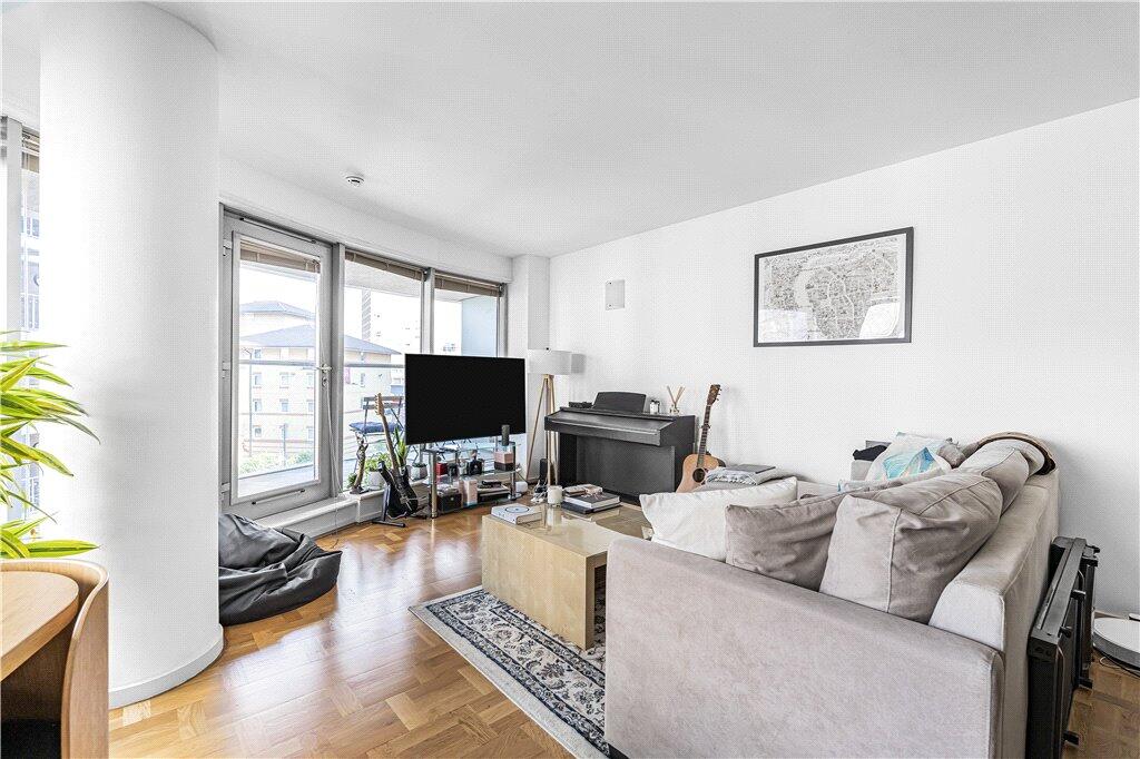 1 bed Apartment for rent in Poplar. From Stirling Ackroyd - Canary Wharf 1 bed Apartment for rent in Poplar. From Stirling Ackroyd - Canary Wharf