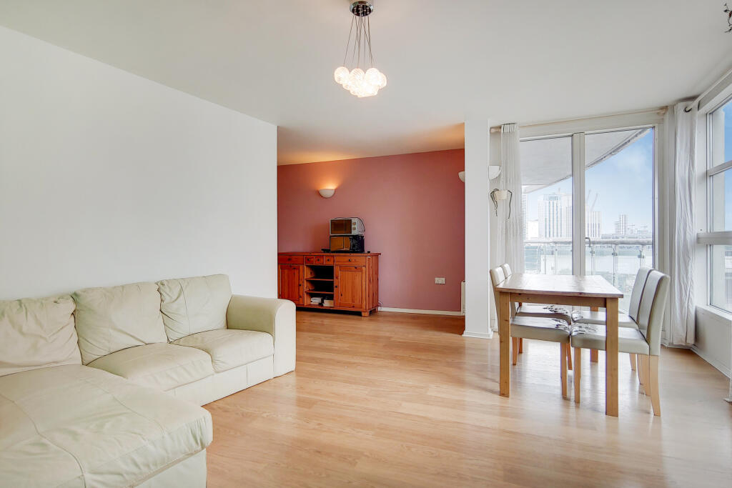 2 bed Apartment for rent in Poplar. From Stirling Ackroyd - Canary Wharf 2 bed Apartment for rent in Poplar. From Stirling Ackroyd - Canary Wharf