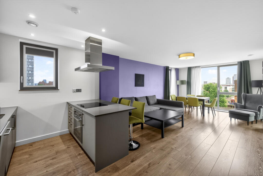 2 bed Apartment for rent in London. From Stirling Ackroyd - Canary Wharf