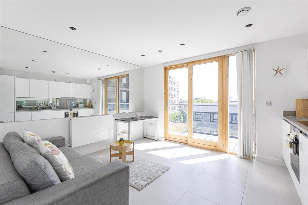 4 bed Studio for rent in London. From Stirling Ackroyd - Canary Wharf 4 bed Studio for rent in London. From Stirling Ackroyd - Canary Wharf