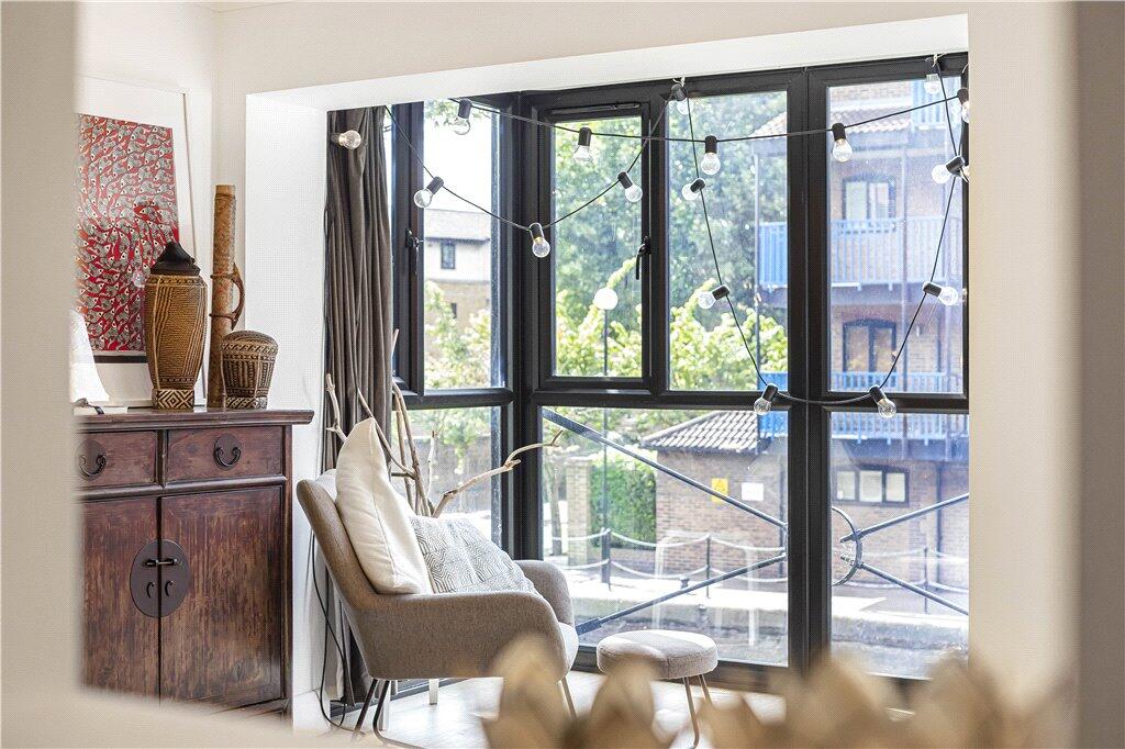 4 bed End of Terrace for rent in Poplar. From Stirling Ackroyd - Canary Wharf 4 bed End of Terrace for rent in Poplar. From Stirling Ackroyd - Canary Wharf
