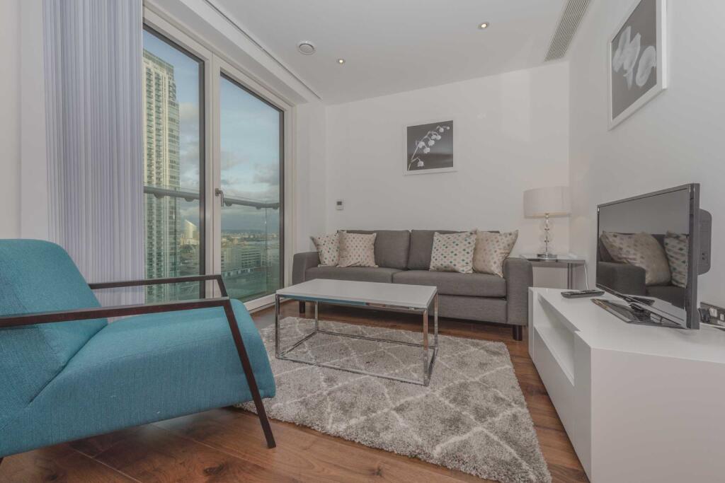 4 bed Apartment for rent in Poplar. From Stirling Ackroyd - Canary Wharf 4 bed Apartment for rent in Poplar. From Stirling Ackroyd - Canary Wharf