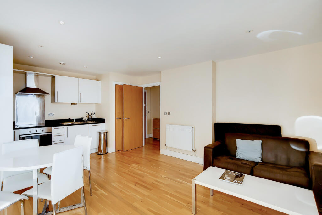 1 bed Apartment for rent in London. From Stirling Ackroyd - Canary Wharf