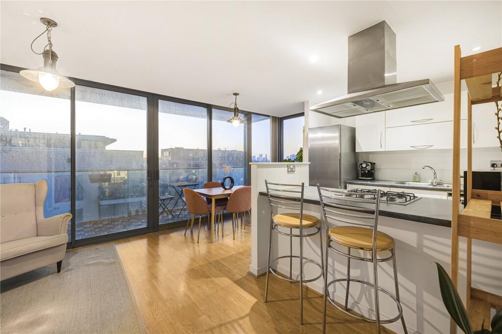 1 bed Apartment for rent in London. From Stirling Ackroyd - Canary Wharf