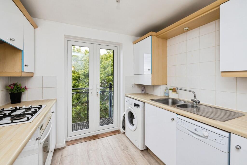 2 bed Apartment for rent in London. From Stirling Ackroyd - Canary Wharf 2 bed Apartment for rent in London. From Stirling Ackroyd - Canary Wharf