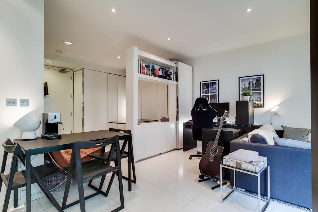 0 bed Studio for rent in London. From Stirling Ackroyd - Canary Wharf