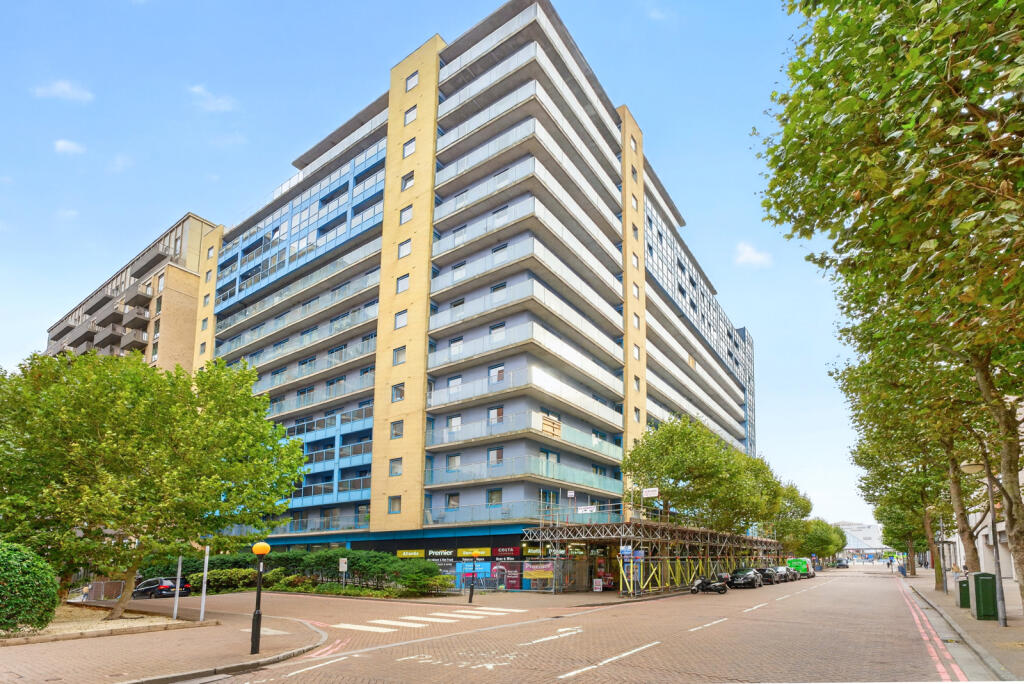 1 bed Apartment for rent in London. From Stirling Ackroyd - Canary Wharf 1 bed Apartment for rent in London. From Stirling Ackroyd - Canary Wharf