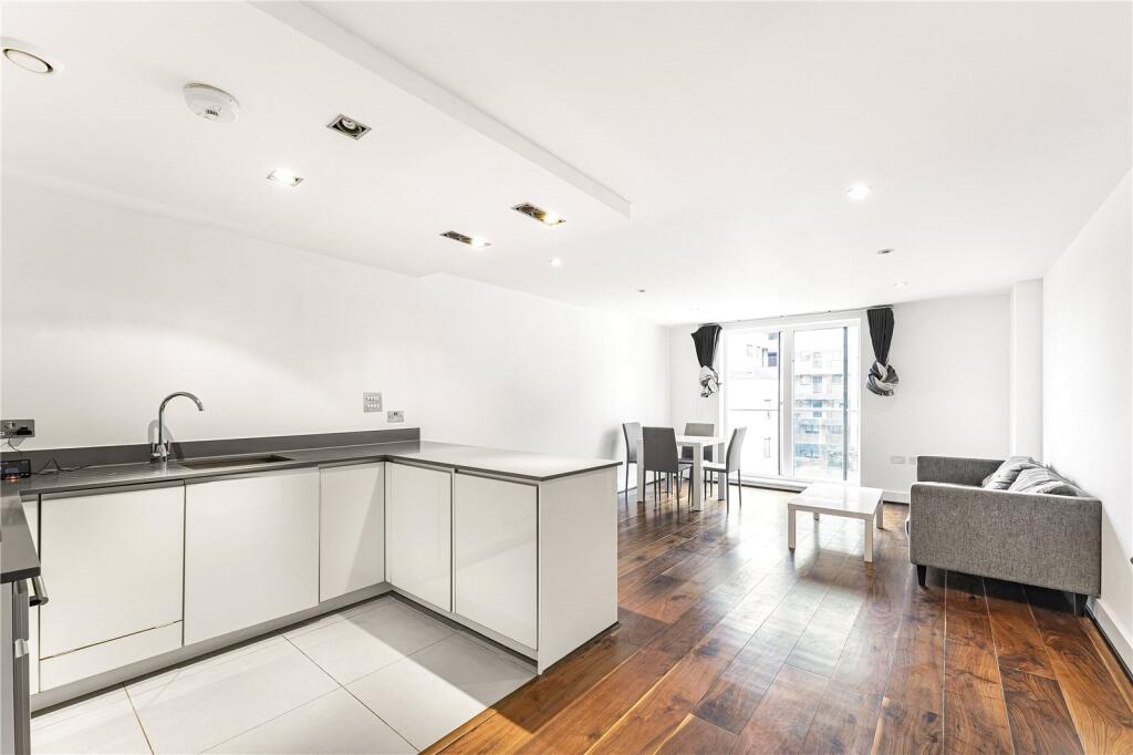 2 bed Apartment for rent in London. From Stirling Ackroyd - Canary Wharf 2 bed Apartment for rent in London. From Stirling Ackroyd - Canary Wharf