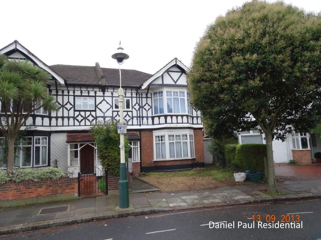 2 bed House (unspecified) for rent in Brentford. From Daniel Paul - London 2 bed House (unspecified) for rent in Brentford. From Daniel Paul - London