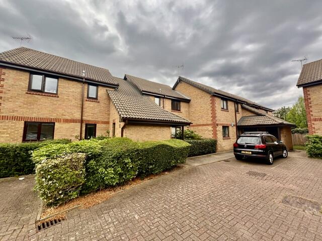 1 bed 1st Floor Flat for rent in Brentford. From Daniel Paul - London 1 bed 1st Floor Flat for rent in Brentford. From Daniel Paul - London