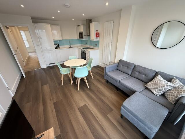1 bed 1st Floor Flat for rent in Brentford. From Daniel Paul - London