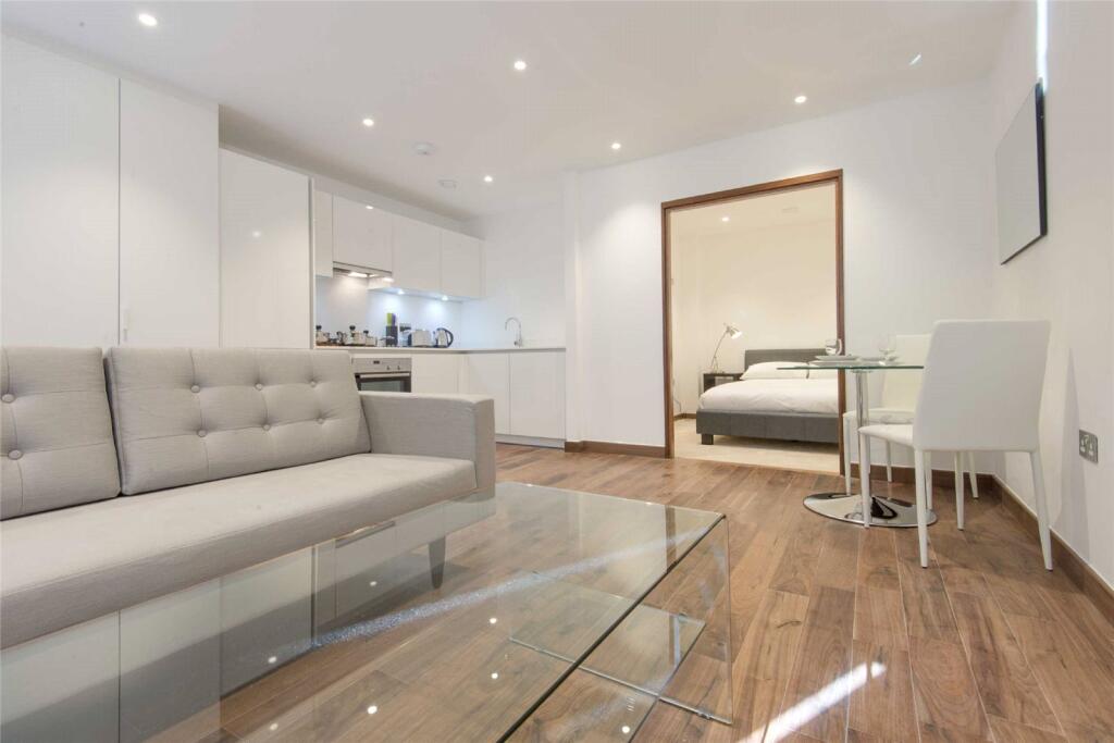 4 bed Studio for rent in London. From Stirling Ackroyd Sales - New Homes 4 bed Studio for rent in London. From Stirling Ackroyd Sales - New Homes