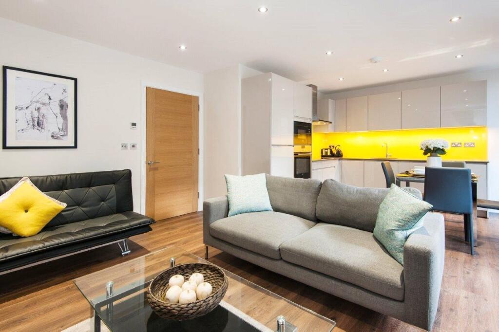 2 bed Apartment for rent in Stepney. From Stirling Ackroyd Sales - New Homes 2 bed Apartment for rent in Stepney. From Stirling Ackroyd Sales - New Homes