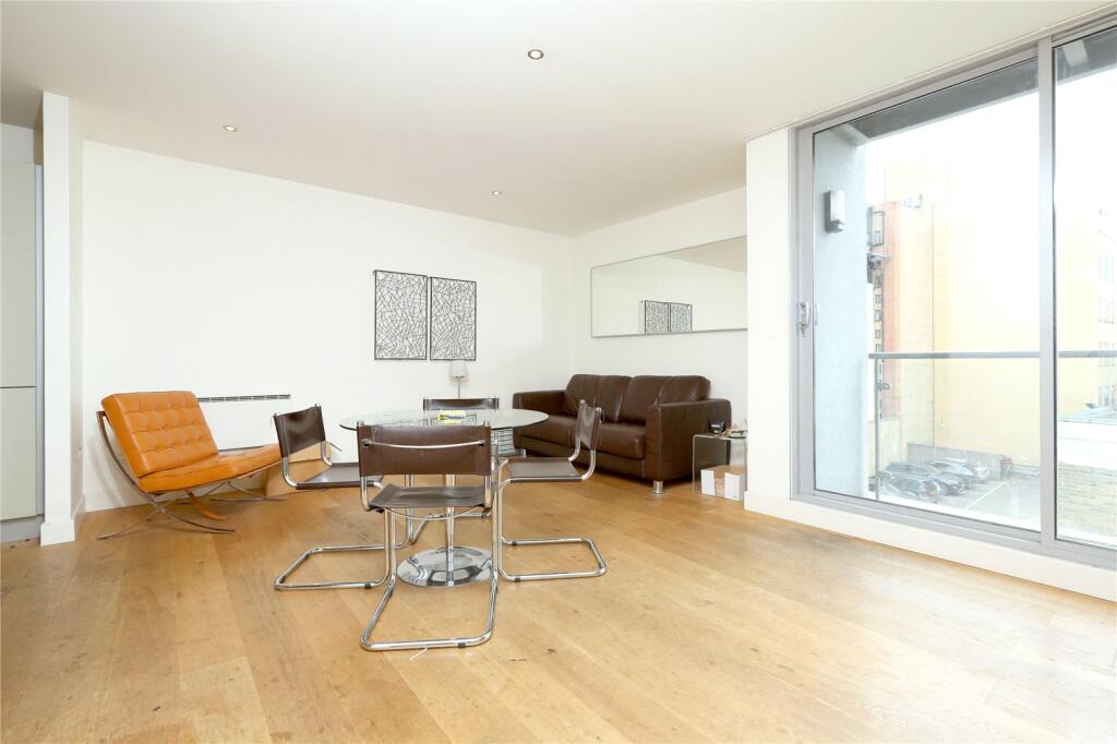 3 bed Apartment for rent in London. From Stirling Ackroyd Sales - New Homes 3 bed Apartment for rent in London. From Stirling Ackroyd Sales - New Homes