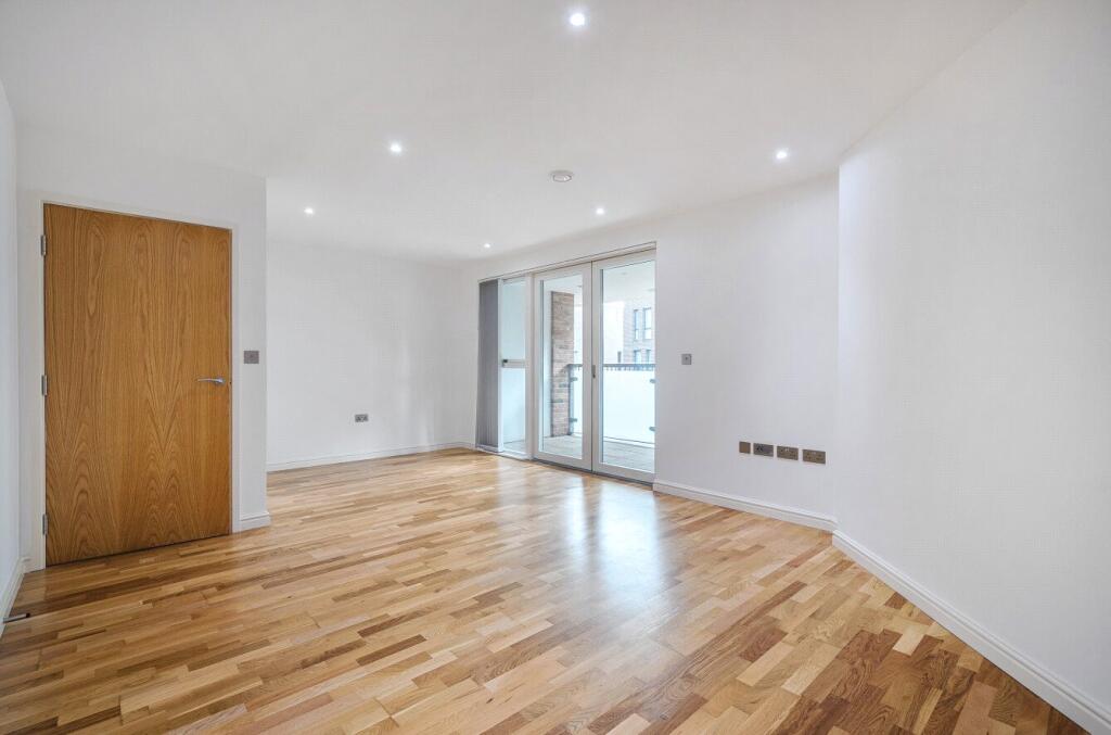 2 bed Apartment for rent in Bethnal Green. From Stirling Ackroyd Sales - New Homes 2 bed Apartment for rent in Bethnal Green. From Stirling Ackroyd Sales - New Homes