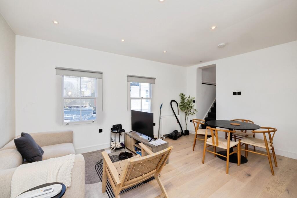 2 bed Annexe for rent in London. From Stirling Ackroyd Sales - New Homes 2 bed Annexe for rent in London. From Stirling Ackroyd Sales - New Homes