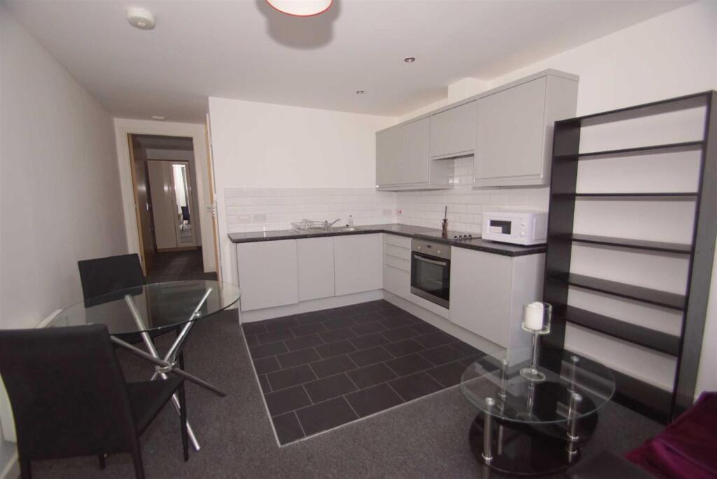 1 bed 1st Floor Flat for rent in Leeds. From Stoneacre Properties - Chapel Allerton 1 bed 1st Floor Flat for rent in Leeds. From Stoneacre Properties - Chapel Allerton