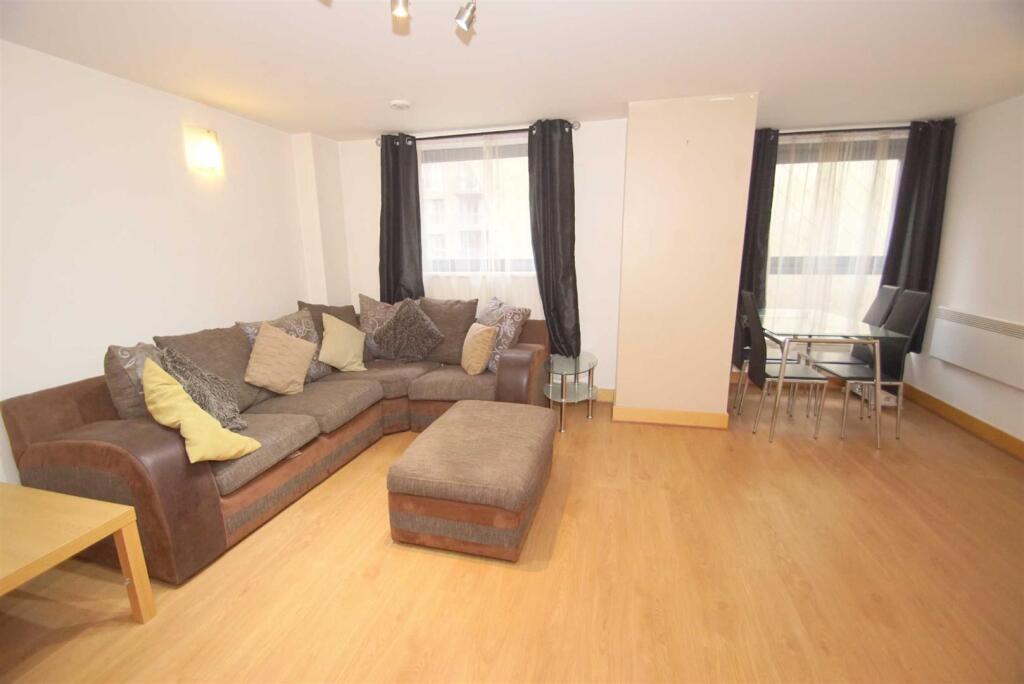 1 bed 1st Floor Flat for rent in Leeds. From Stoneacre Properties - Chapel Allerton