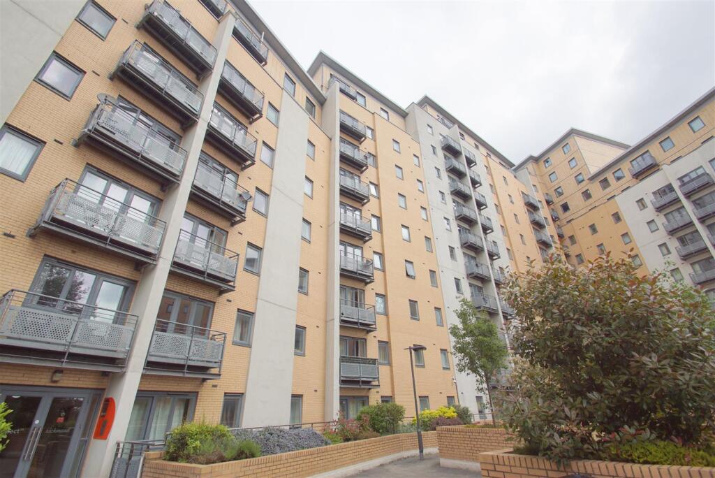 1 bed 1st Floor Flat for rent in Leeds. From Stoneacre Properties - Chapel Allerton