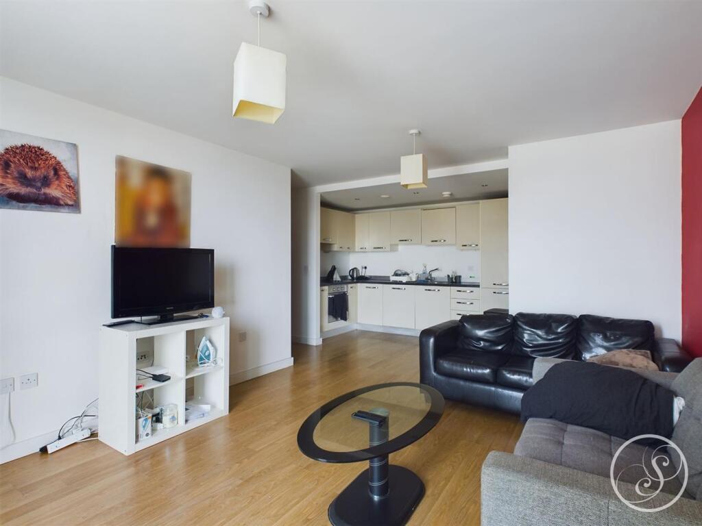 2 bed 1st Floor Flat for rent in Leeds. From Stoneacre Properties - Chapel Allerton